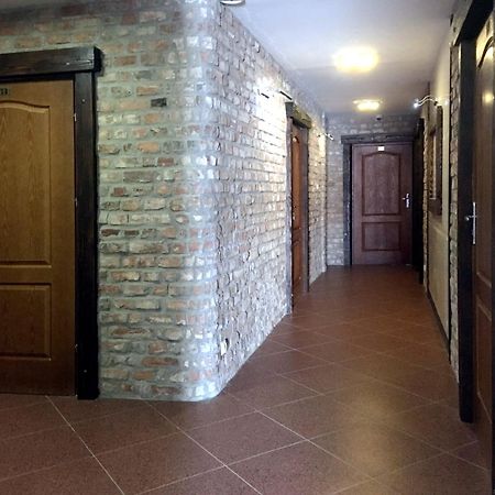 Hotel Kameleon Tarnobrzeg Dış mekan fotoğraf