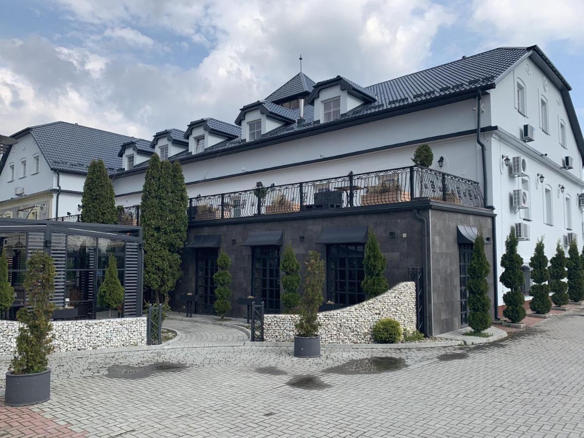Hotel Kameleon Tarnobrzeg Dış mekan fotoğraf