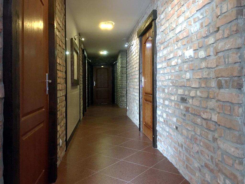 Hotel Kameleon Tarnobrzeg Dış mekan fotoğraf